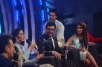 Ravi Behl, Varun Dhawan, Nargis Fakhri, Ileana DCruz, Javed Jaffery on the sets of Boogie Woggie grand finale in Malad, Mumbai on 25th March 2014